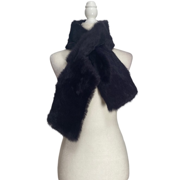 Tory Burch Rabbit Fur Pull Through Scarf NWT in Majestic Purple - Picture 8 of 10